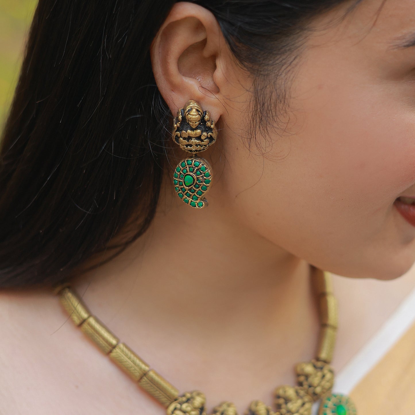 Green Mago Motif With Lakshmi Terracotta Jewellery