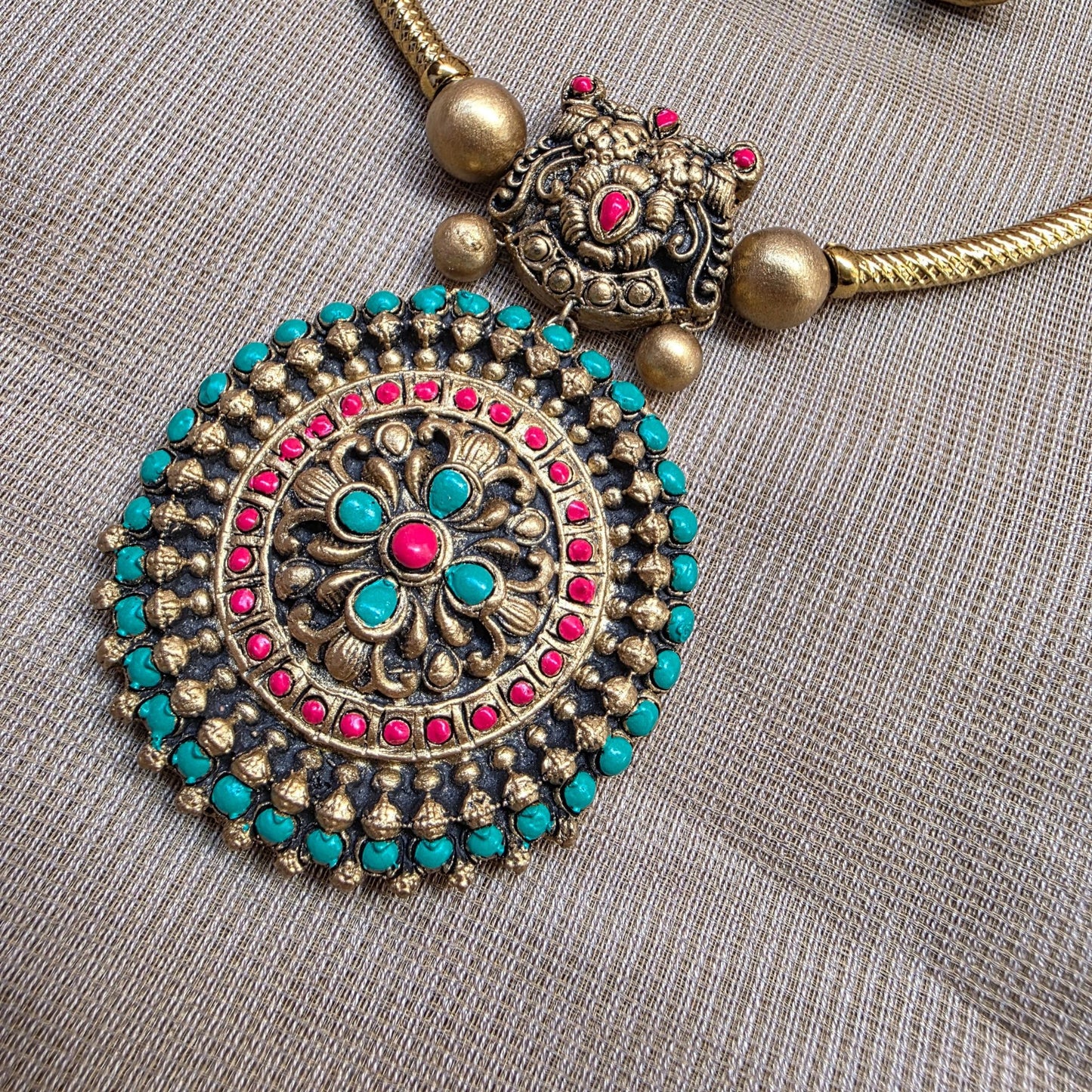 Green Classic Glow Terracotta Jewellery