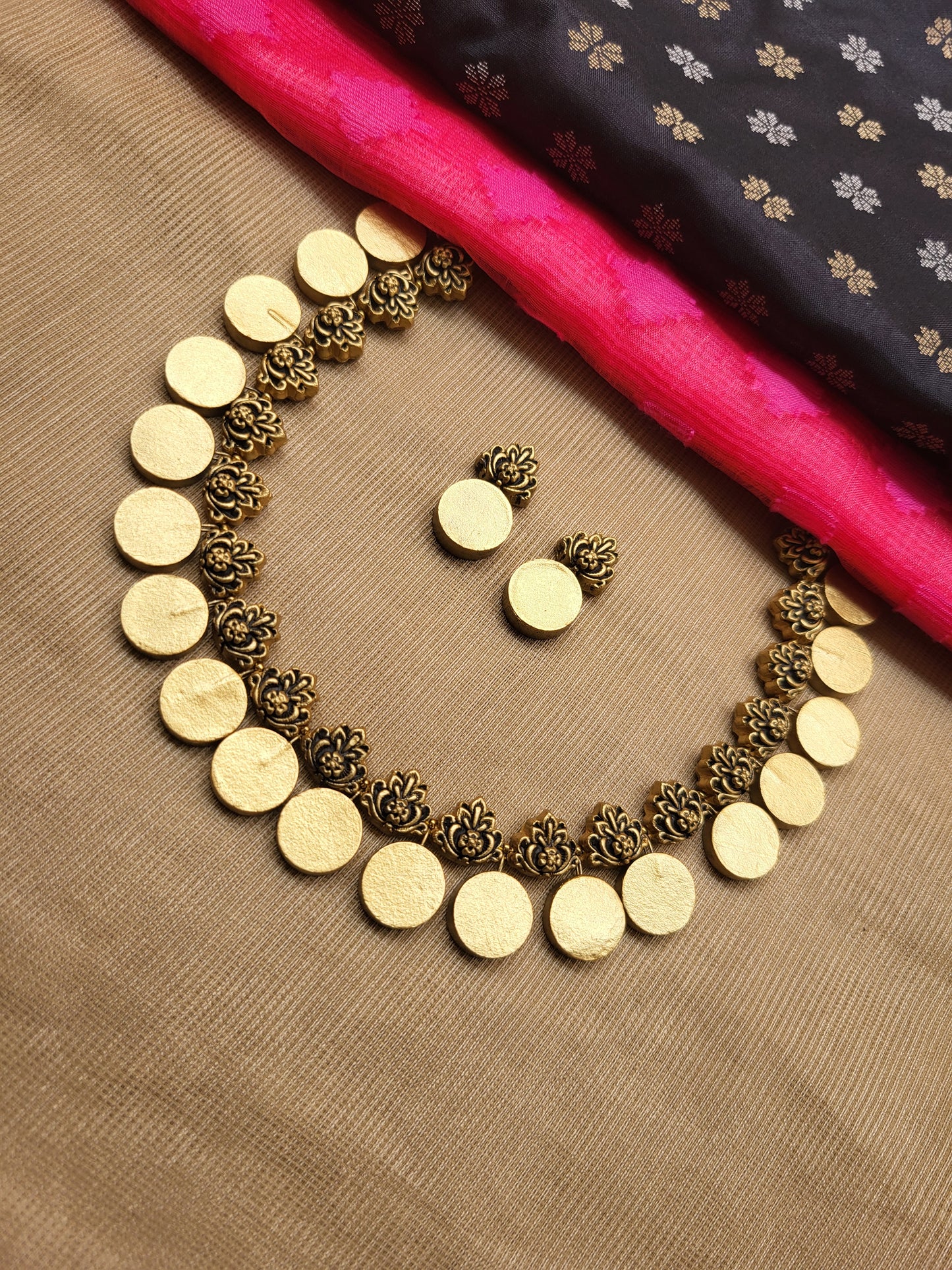 Gold Kasu Necklace Terracotta Jewellery