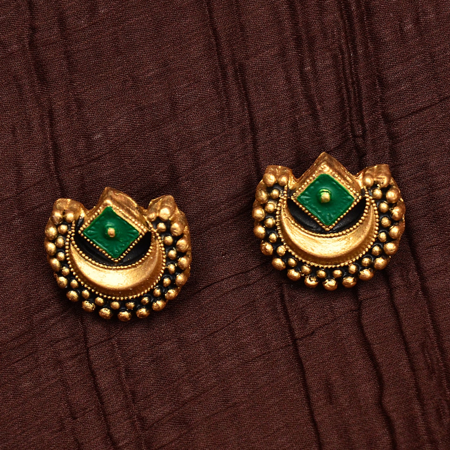 Crescent Aura Terracotta Jewellery Set