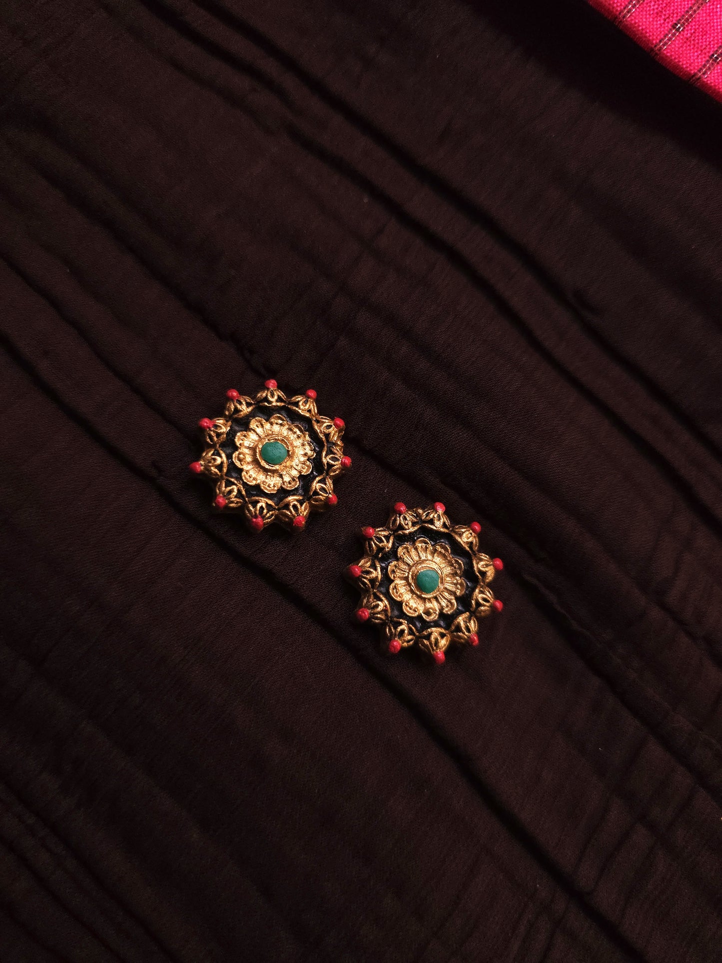 Ananya Antique Gold Architectural & Teal-Crimson Floral Terracotta Set