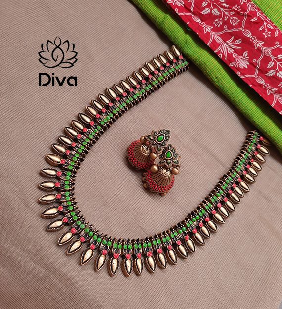 Bud Haram Terracotta Jewellery