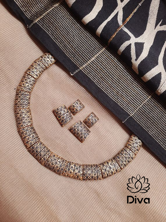 Contemporary Choker Terracotta Jewellery