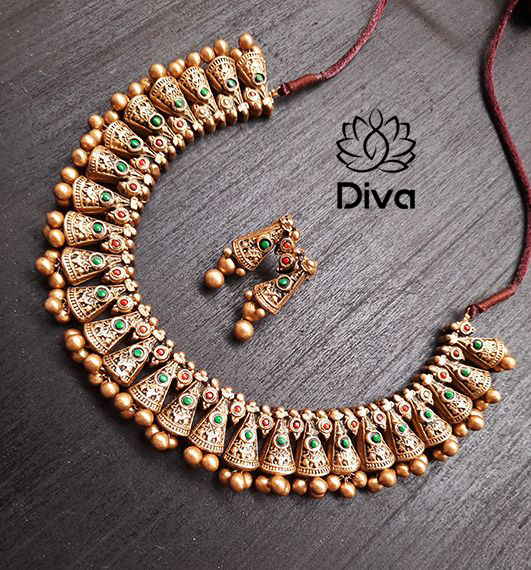 Lineal Treck Terracotta Jewellery