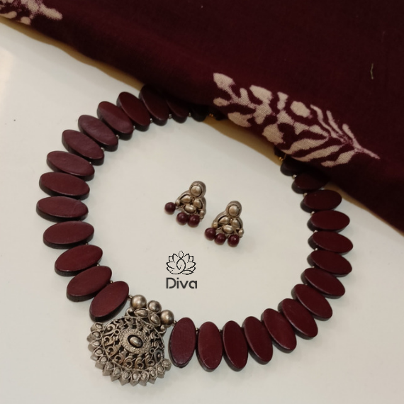 Premium Maroon Terracotta Jewellery