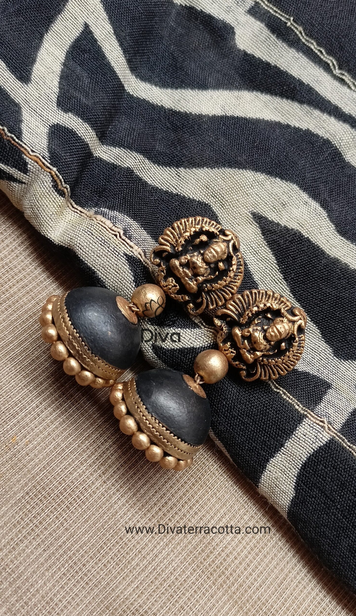 Gradient Lakshmi Terracotta jewellery