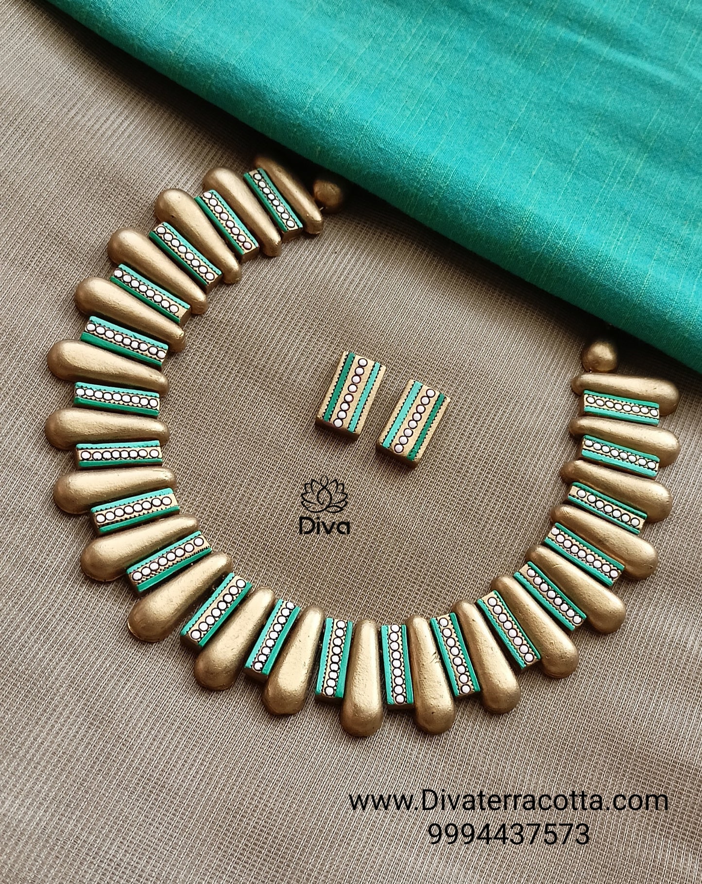 Green Paisley Terracotta Jewellery