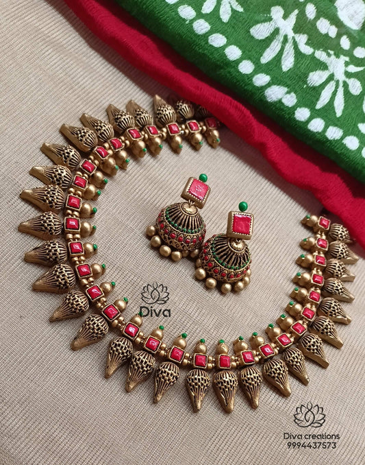 Intricate Square Terracotta Jewellery