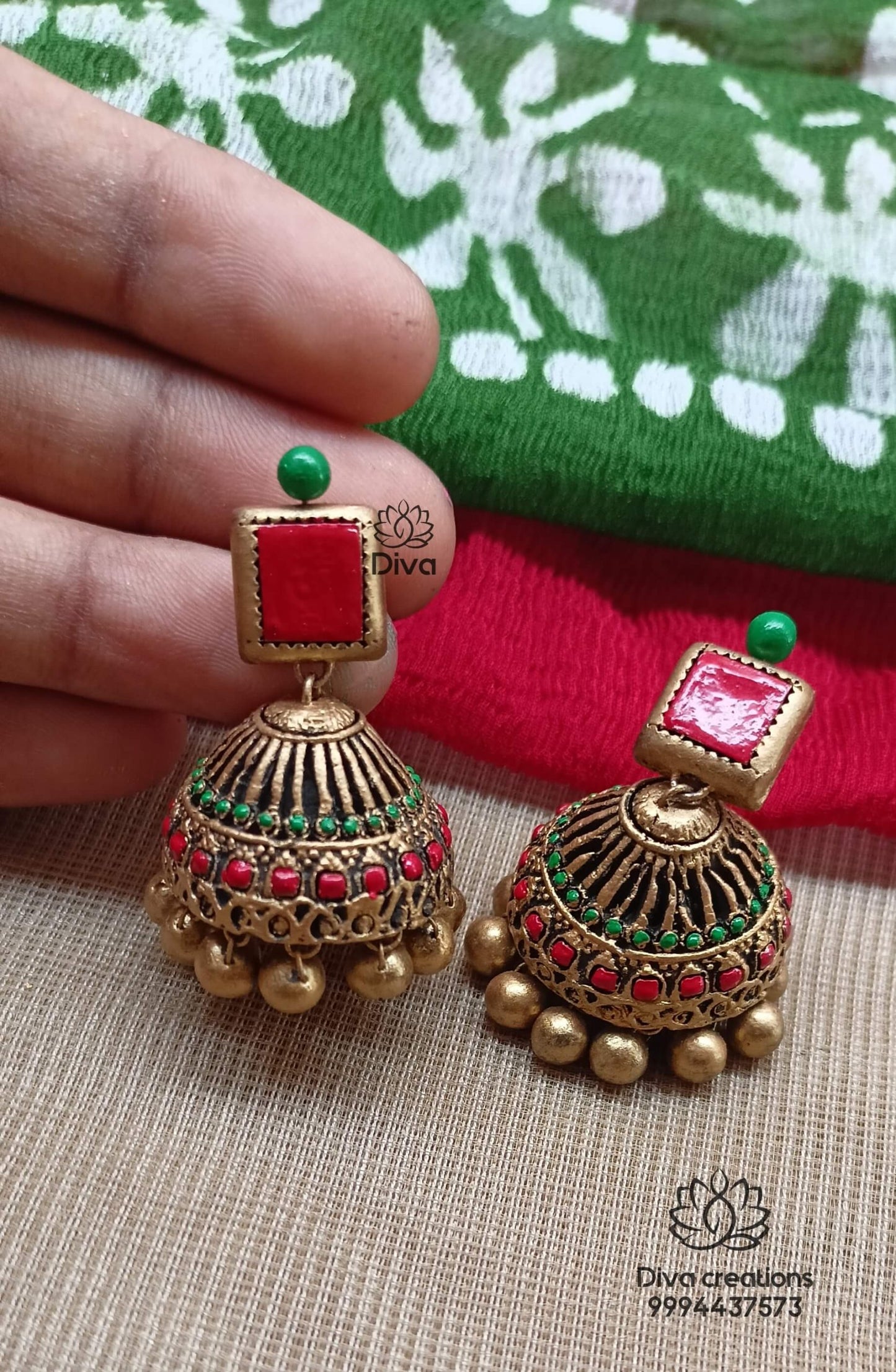 Intricate Square Terracotta Jewellery