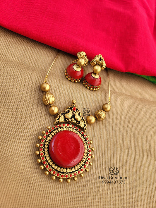 Red Padhakkam Terracotta Jewellery