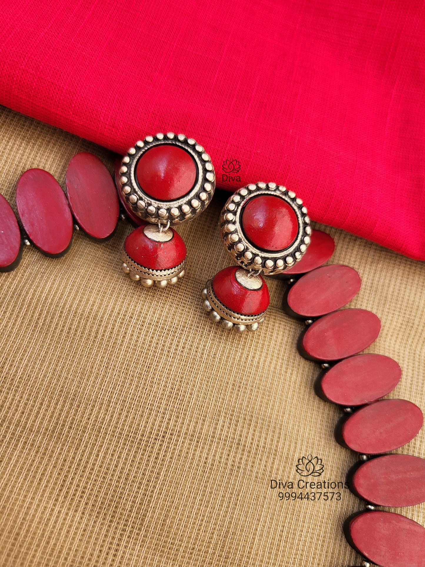 Premium Maroon Oval Terracotta Jewellery
