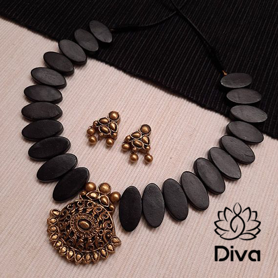 Premium Black Gold Terracotta Jewellery
