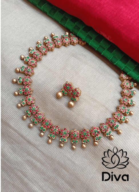 Red Green Floral Terracotta Jewellery