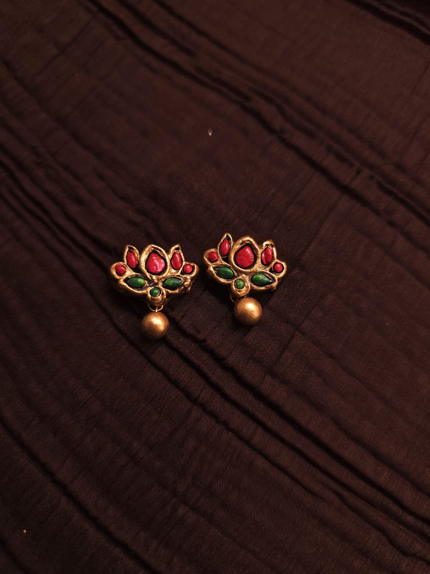 The Padma Pankaj Antique Gold & Crimson Lotus Terracotta Set