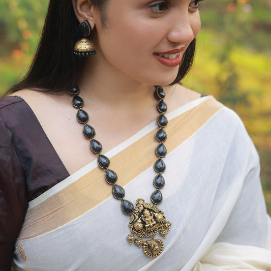 Black Droplet Lakshmi Terracotta Jewellery