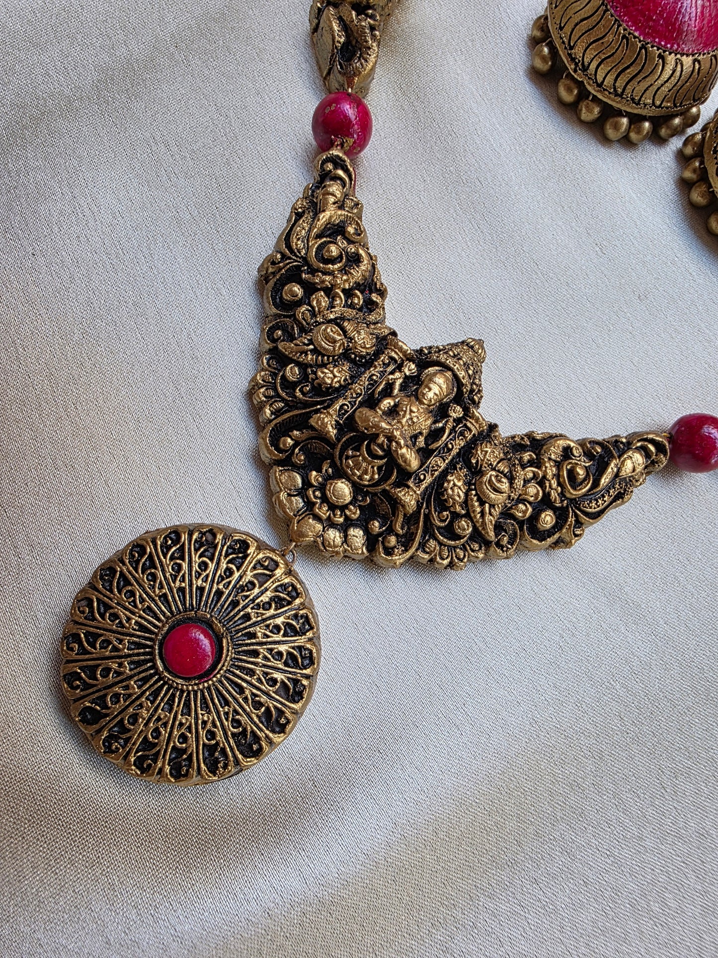 Lakshmi Hasli Pink Punch Terracotta Jewellery