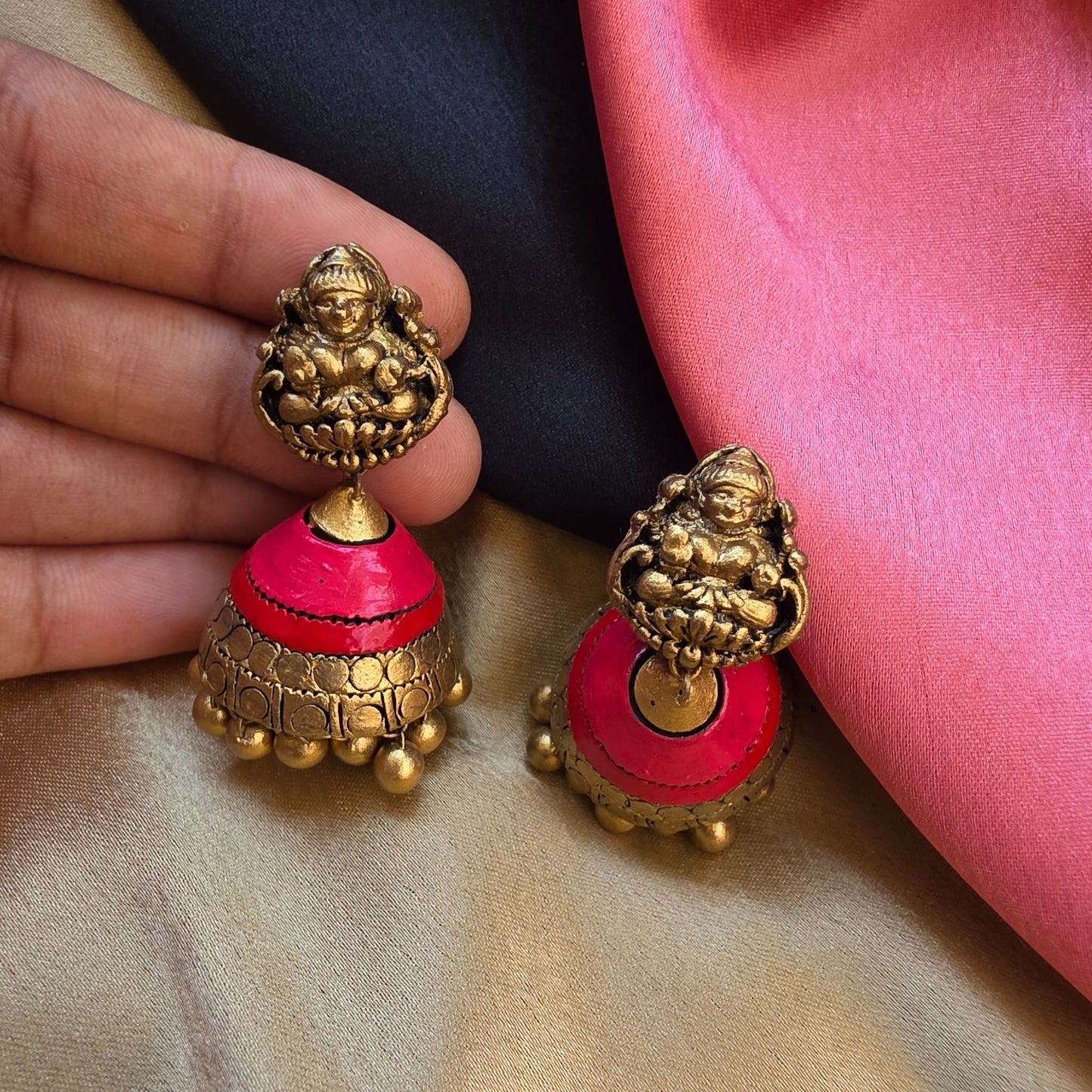 Vannam- Terracotta Jumka Earrings - Variant3