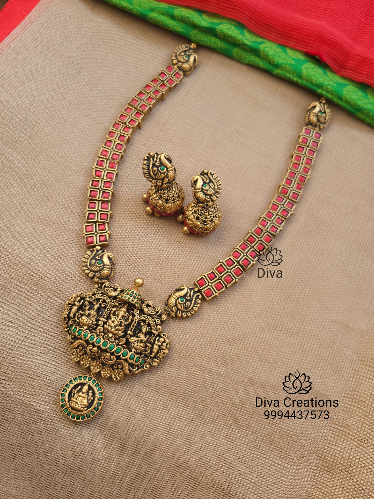 Red Studded Square Terracotta Jewellery