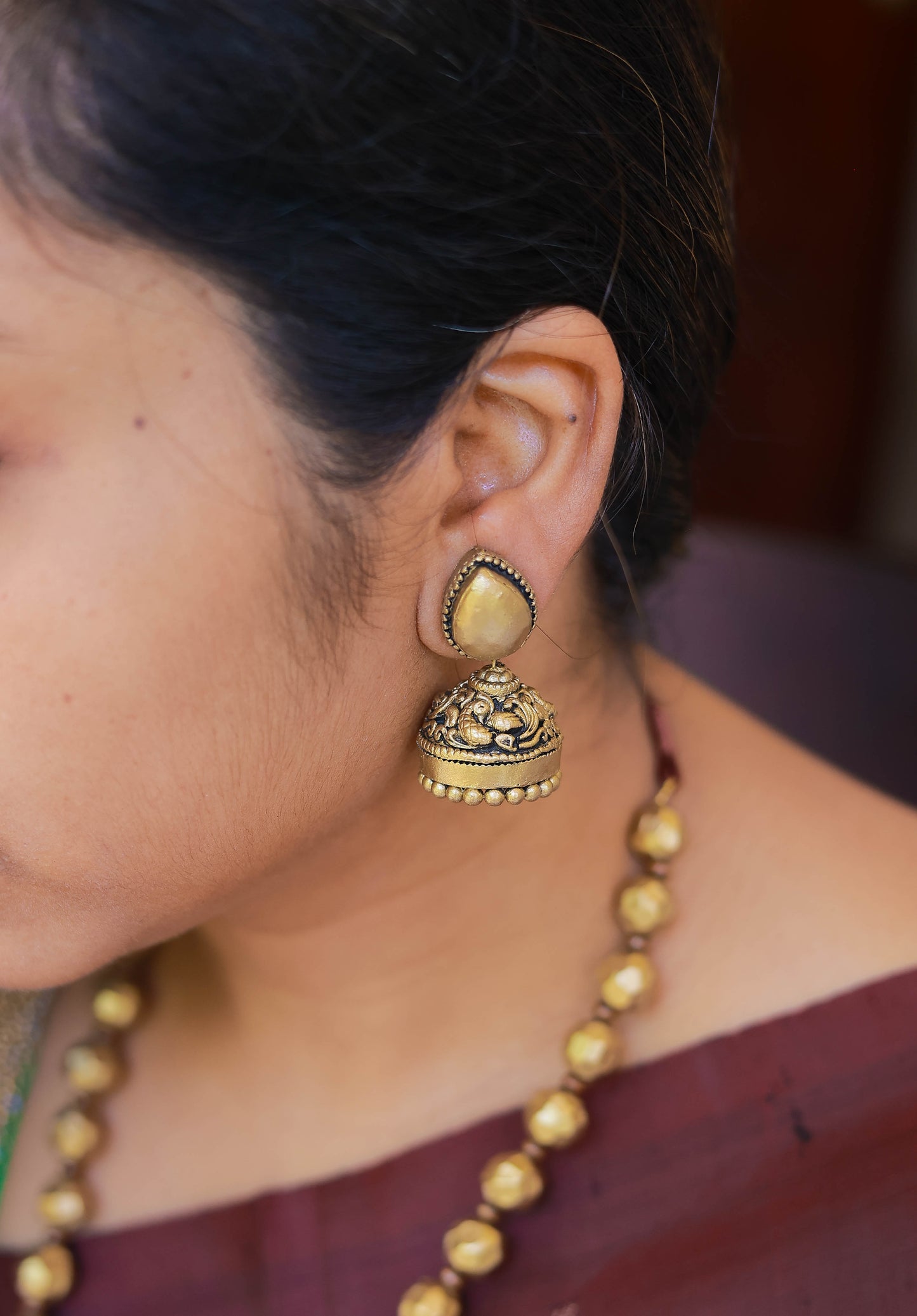 Fine Cut Beaded Idol Terracotta Jewellery
