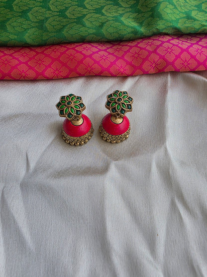 Red Green and antique gold arumbu floral terracotta necklace