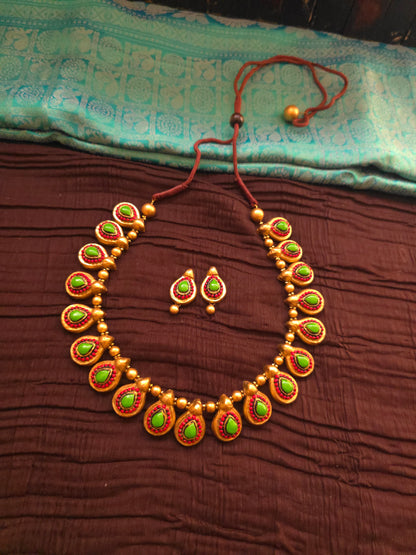 Verdant Paisley Terracotta Jewellery