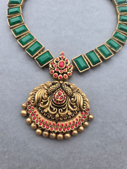 Emerald Charm Terracotta Jewellery Set