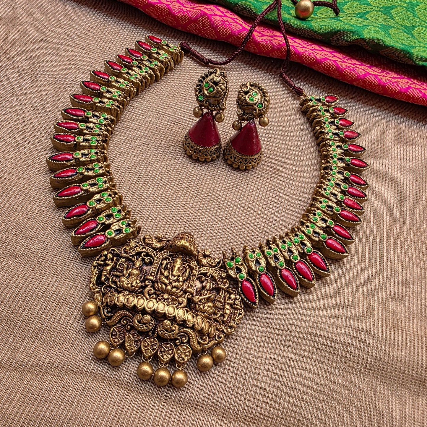 Idol Blossom Terracotta Jewellery
