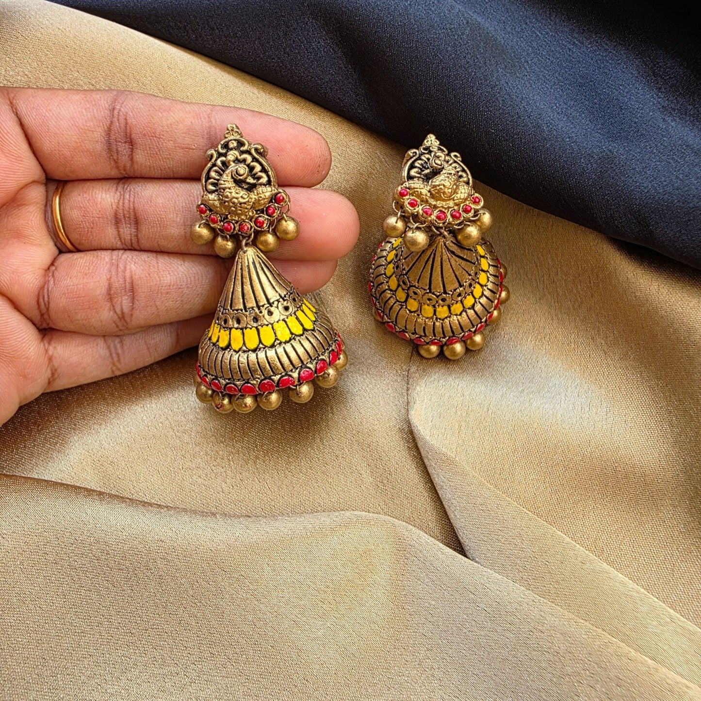 Aabharana- Terracotta Jumka - Variant1