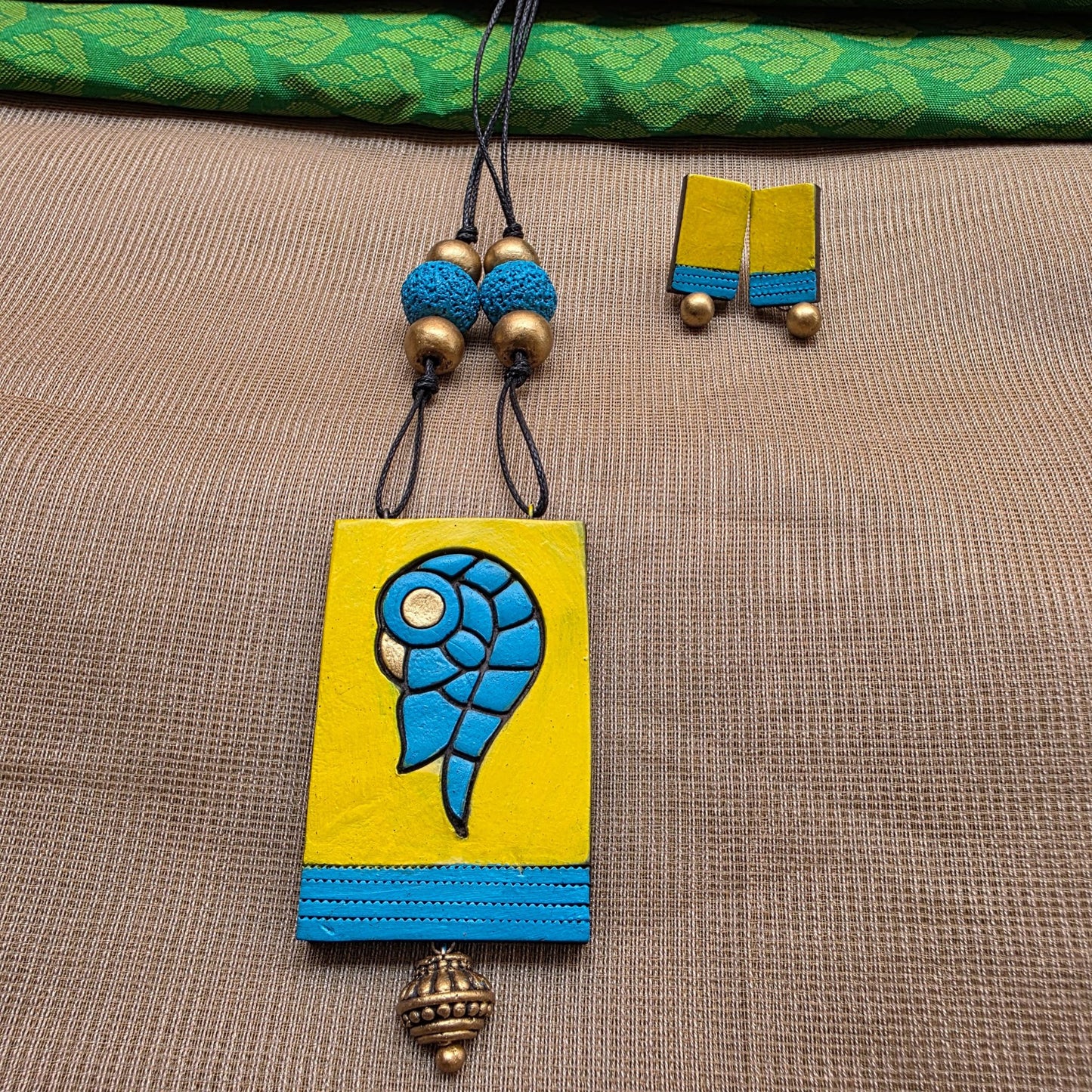 Parakeet Terracotta Jewellery
