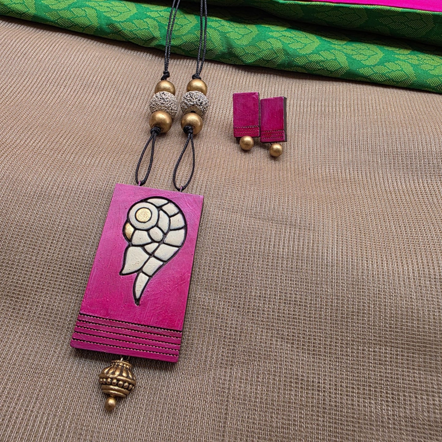Parakeet Terracotta Jewellery
