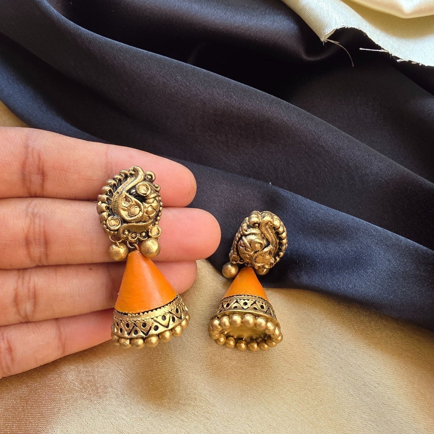 Vennila- Terracotta Jumka - Variant5