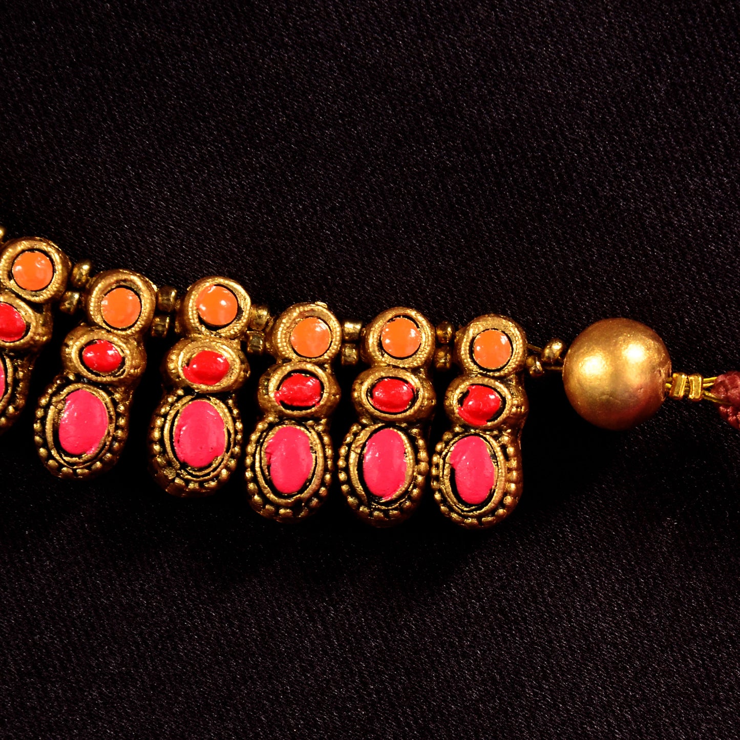 Crimson Oval Terracotta Jewellery