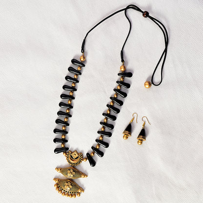 Minimalist Black Terracotta Jewellery Set
