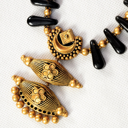 Minimalist Black Terracotta Jewellery Set