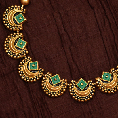 Crescent Aura Terracotta Jewellery Set