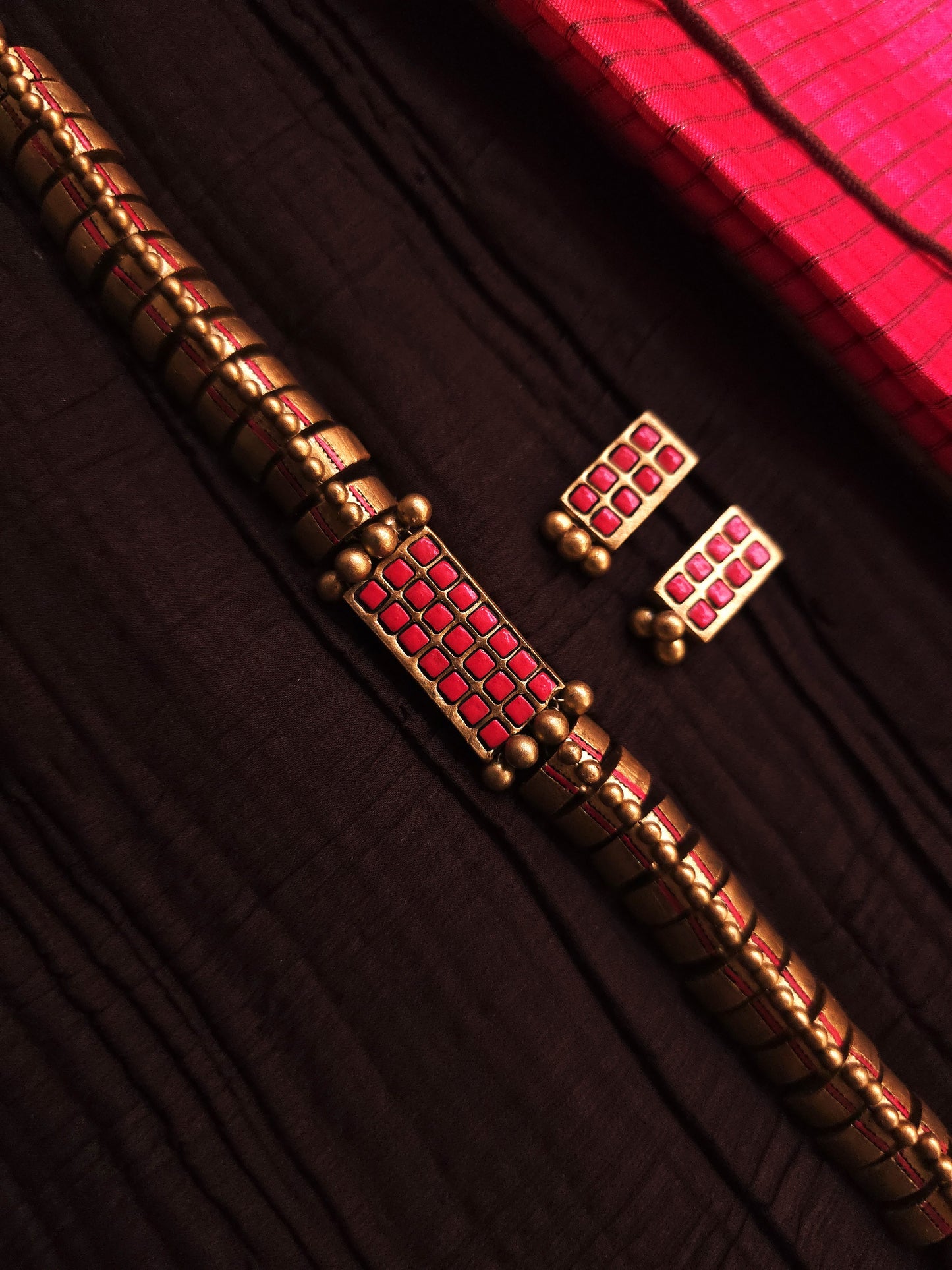 Avantika Antique Gold Block & Crimson Mosaic Terracotta Choker Set