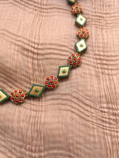 Avantika Antique Gold Rhombus & Crimson Floral Terracotta Strand Set