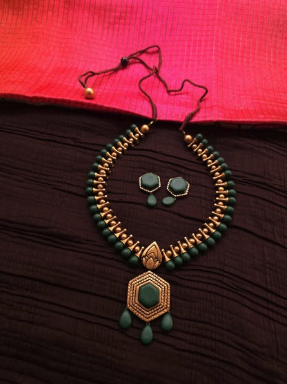 Harini Antique Gold Spindle & Forest Green Hexagonal Terracotta Pendant Set