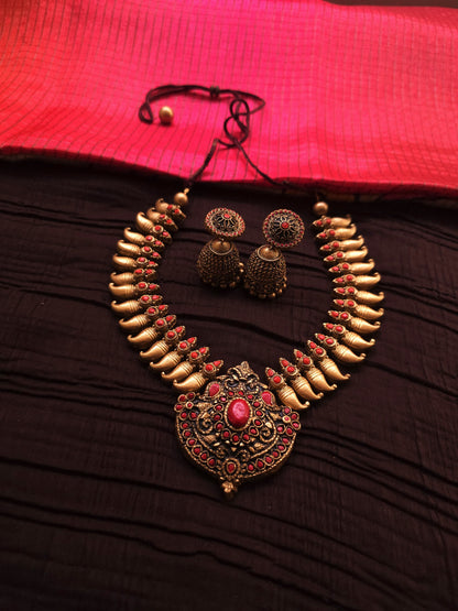 Kalyani Antique Gold Mango Bud & Royal Crimson Shield Terracotta Temple Set