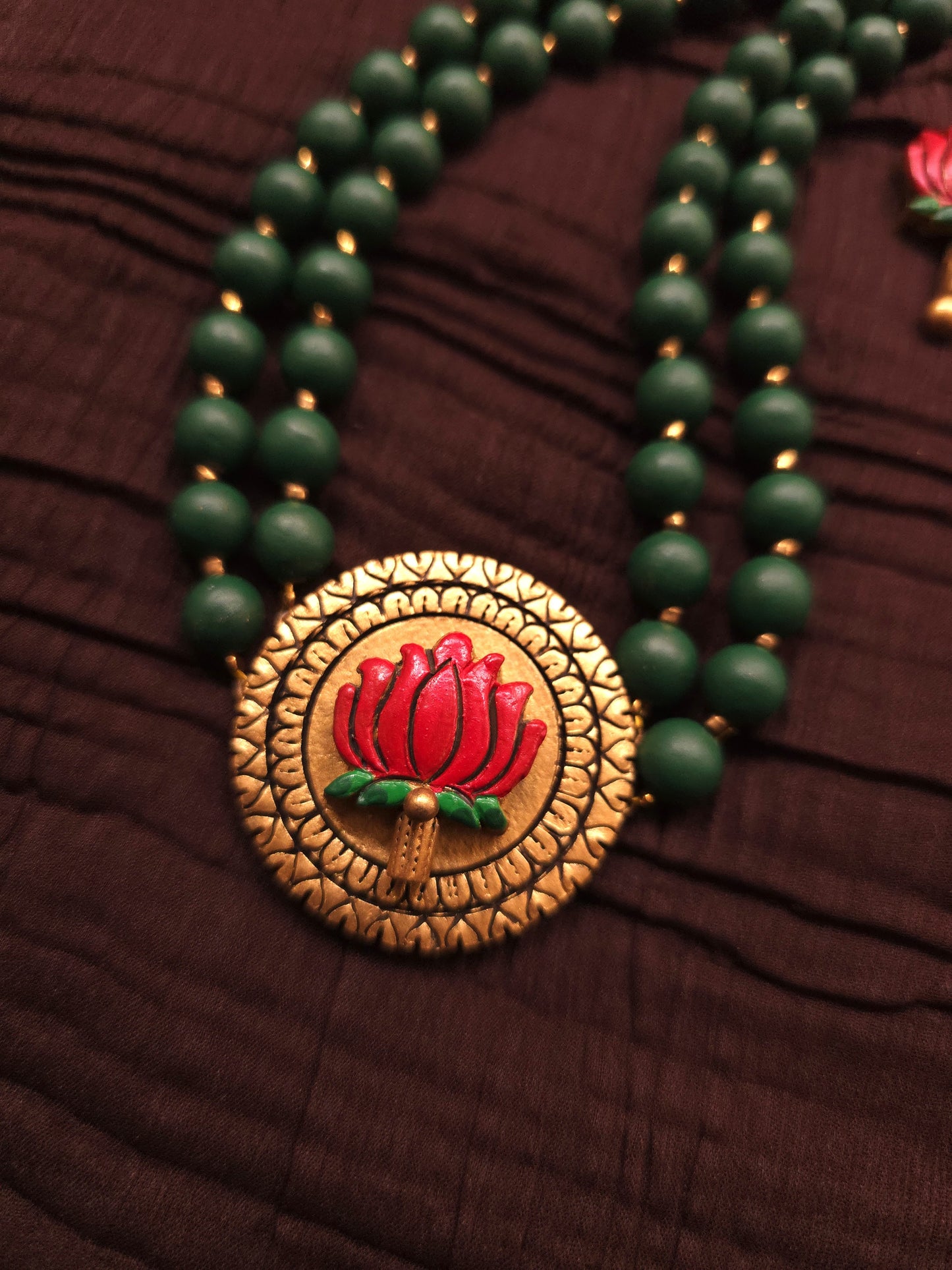 Kamal-Vana Lotus Medallion & Forest Green Terracotta Set