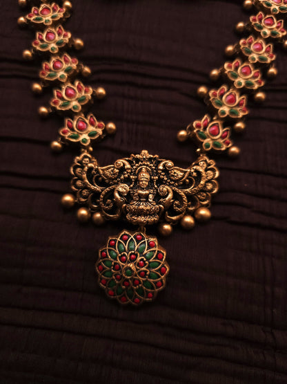 Lakshmi Kamal Antique Gold Lotus & Goddess Terracotta Temple Set