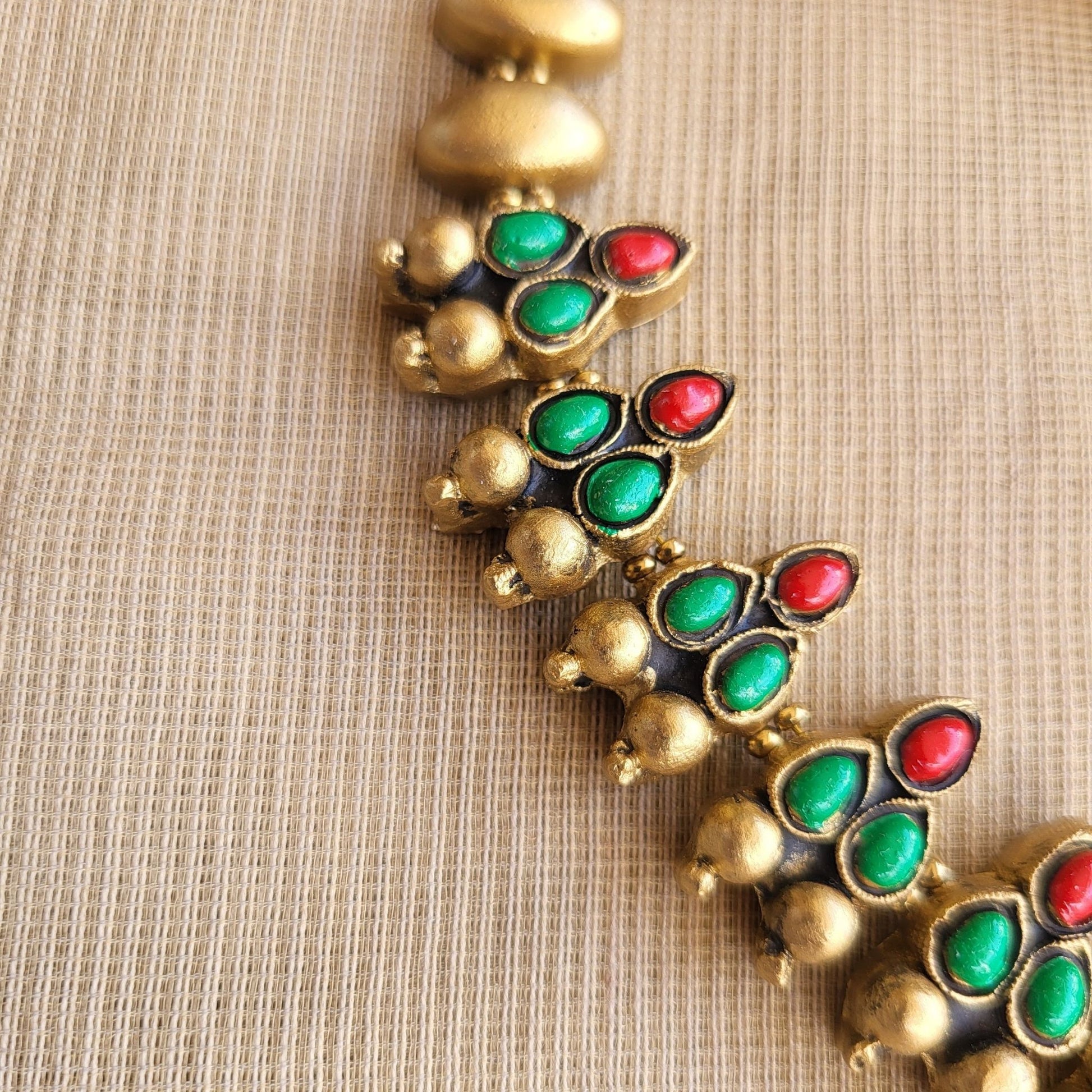 Handcrafted terracotta necklace & earrings