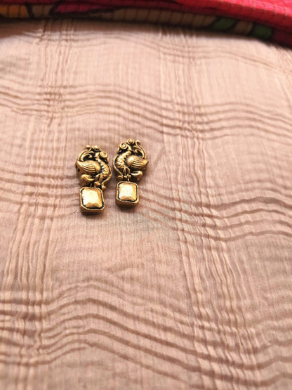 Mayura Antique Gold Peacock Emblem & Three-Layer Crimson Terracotta Set