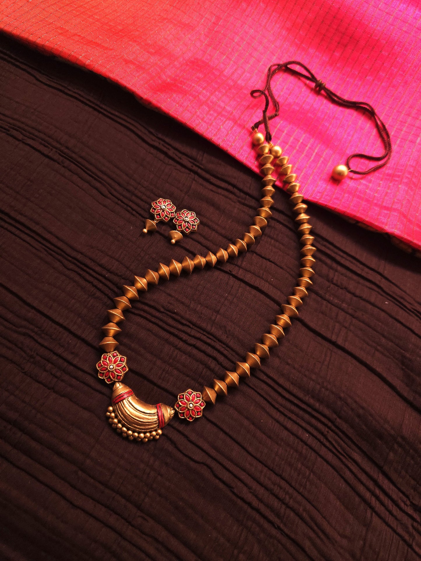 Mayura Avanthika Antique Gold Crescent & Floral Terracotta Set