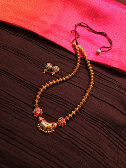 Mayura Avanthika Antique Gold Crescent & Floral Terracotta Set