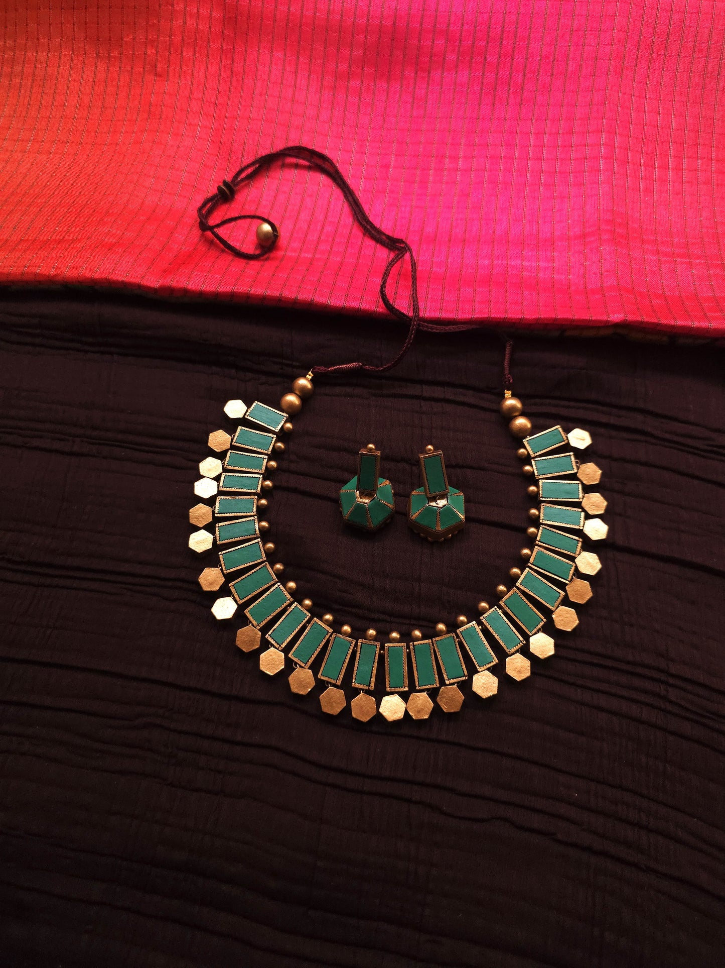Netra Antique Gold Geometric & Teal Green Terracotta Collar Set