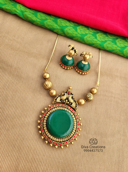 Green Padhakkam Terracotta Jewellery