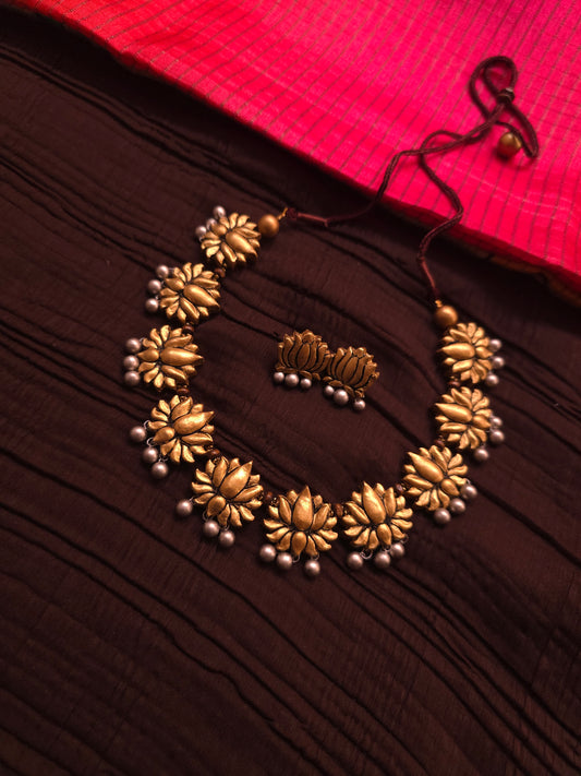 Rajivani Antique Gold & Silver Ghungroo Lotus Terracotta Collar Set