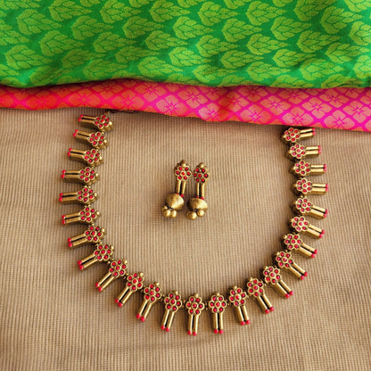 Handcrafted terracotta necklace & earrings