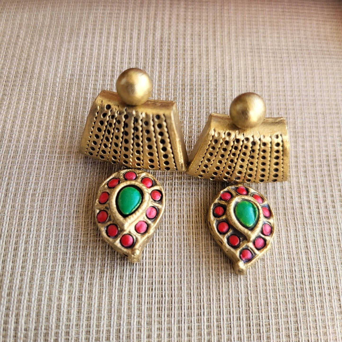 Lightweight & skin-friendly